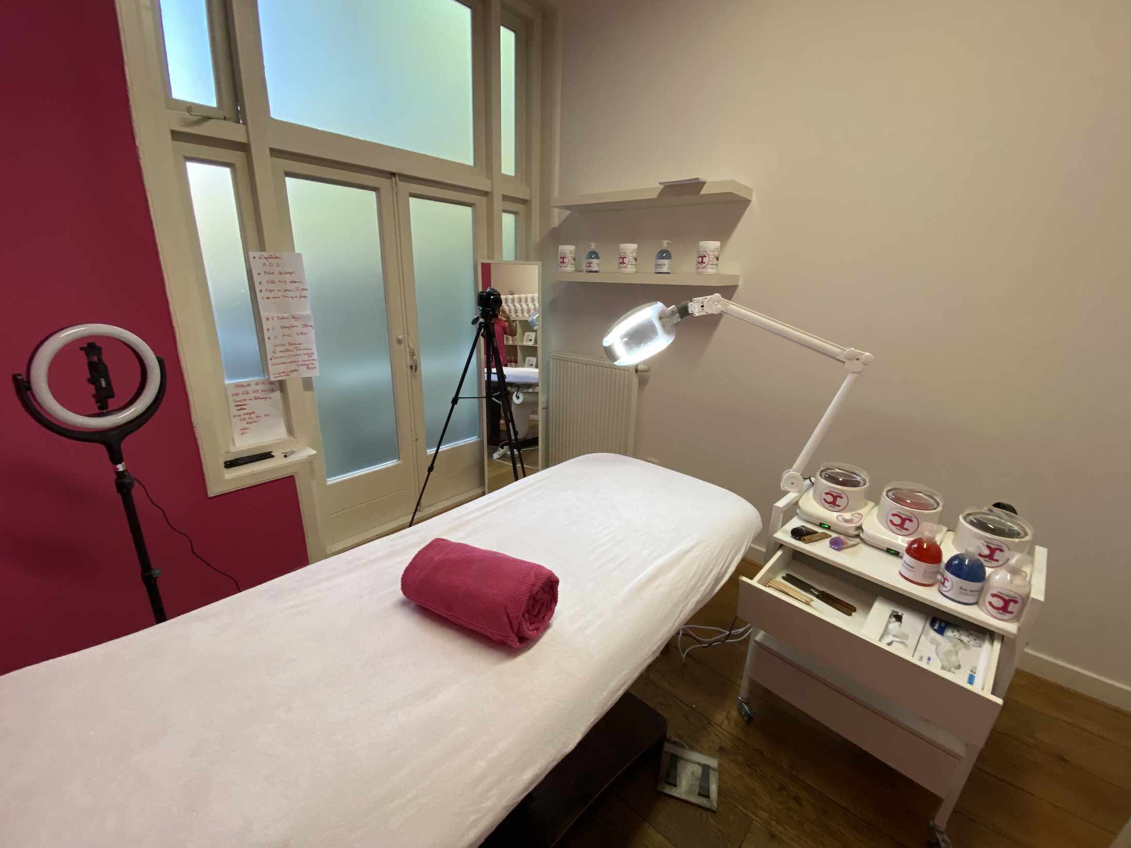 Claudia Justino - CJ Waxing Academy